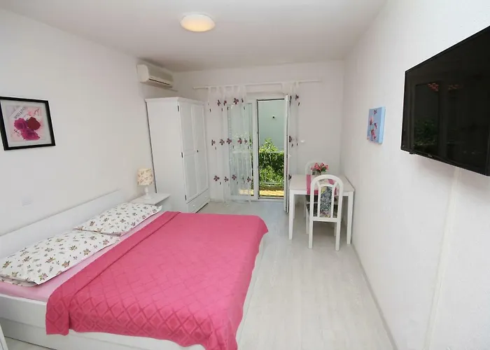 Vekic Apartament *