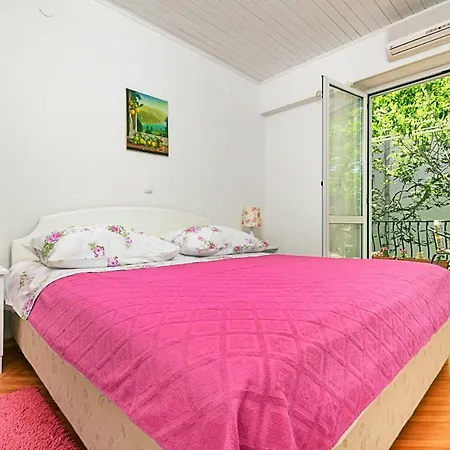 Apartment Vekic
