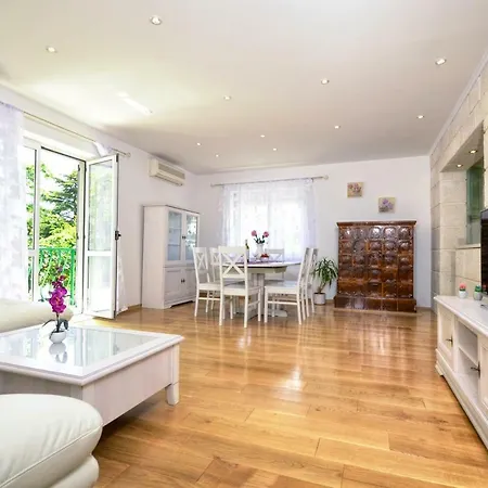 Appartement Vekic *